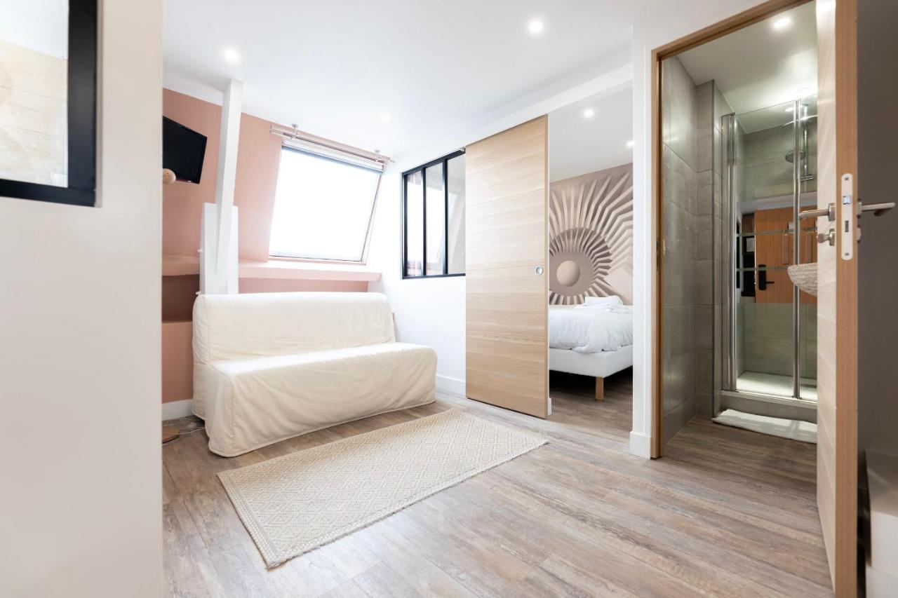Amazing Apartment Under The Roof In Paris 8Th Kültér fotó